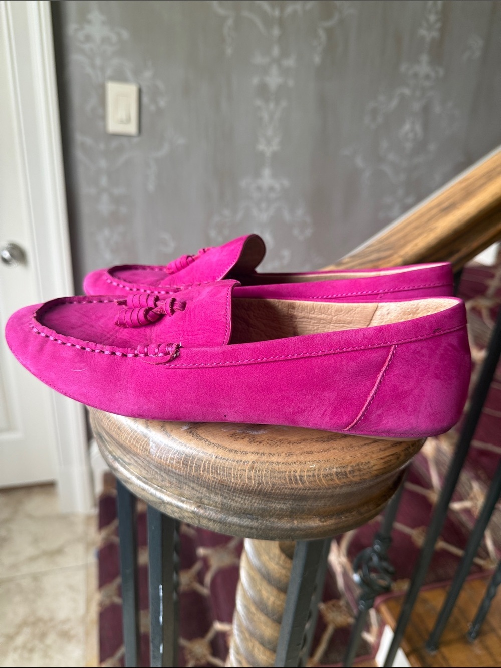 CORSO COMO ladies, pink suede, loafers, preowned size 6 1/2
